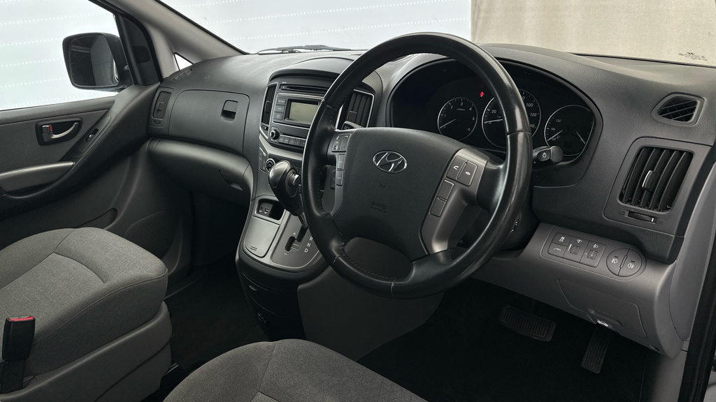 Hyundai I800 Se Nav Black #10