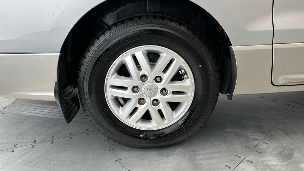 Hyundai I800 Se Nav Black #21