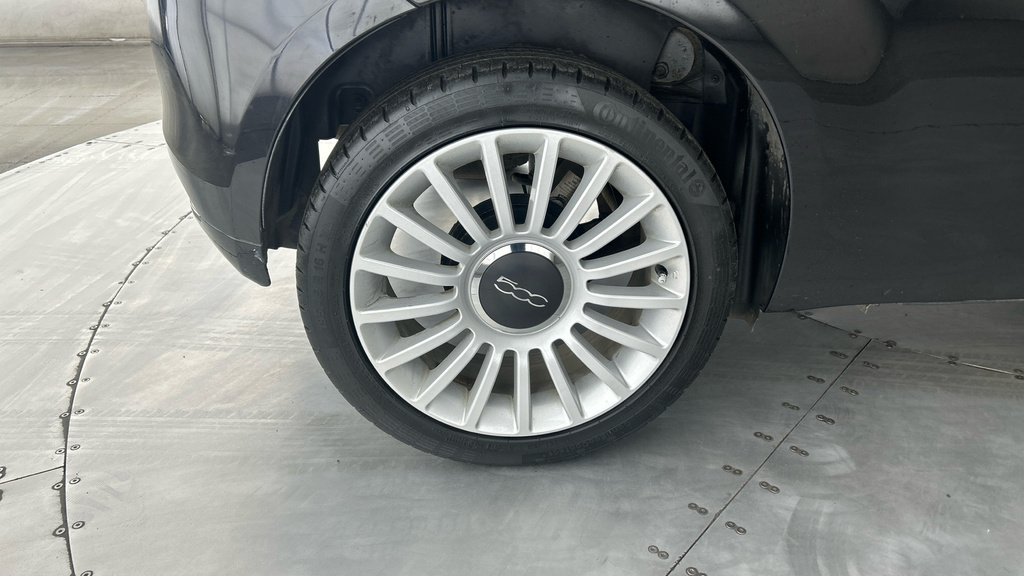 Fiat 500 Hatchback Black #23