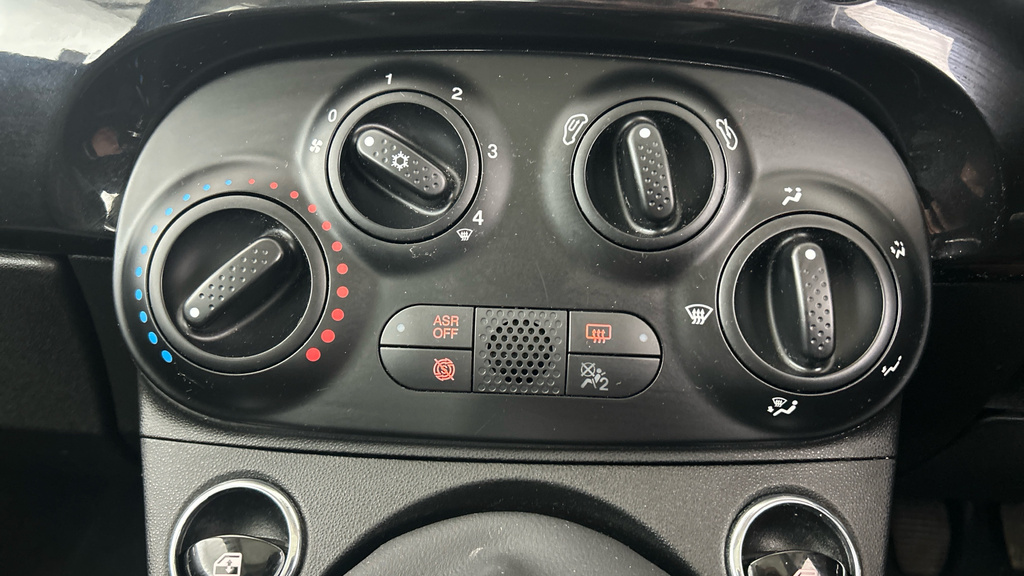 Fiat 500 Hatchback Black #16