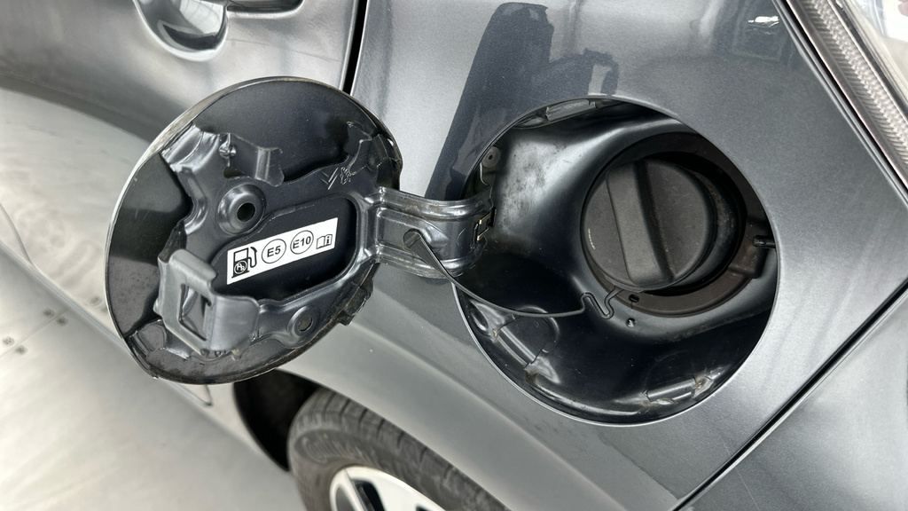 Peugeot 108 Active Black #25