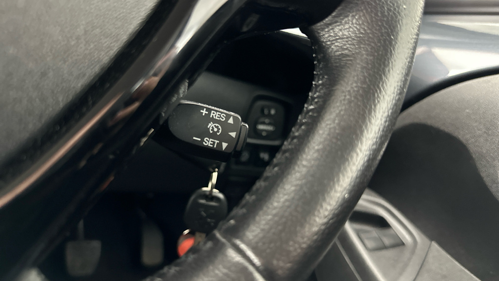 Peugeot 108 Active Black #14