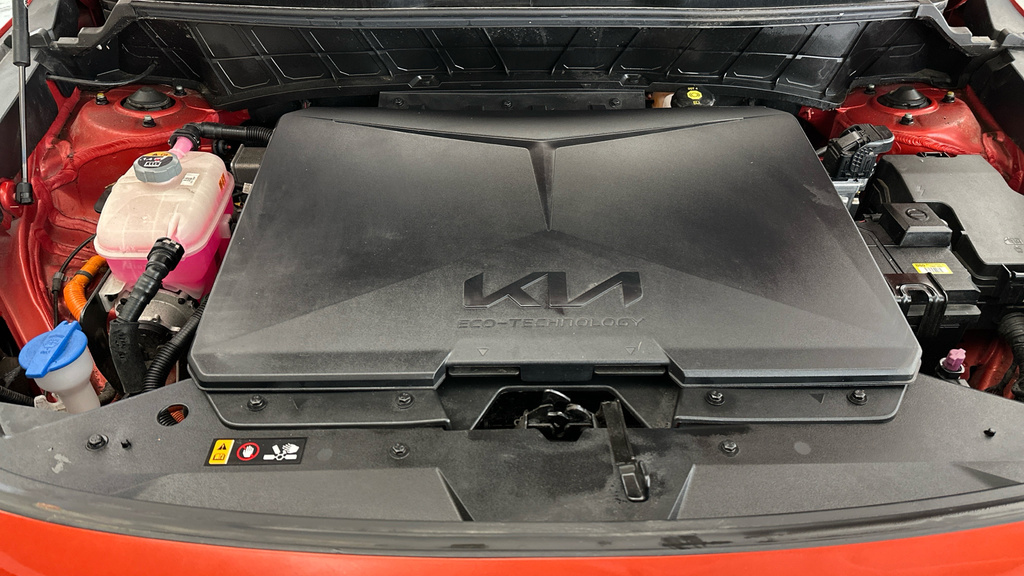 Kia e-Niro 64.8Kwh 4 White #26