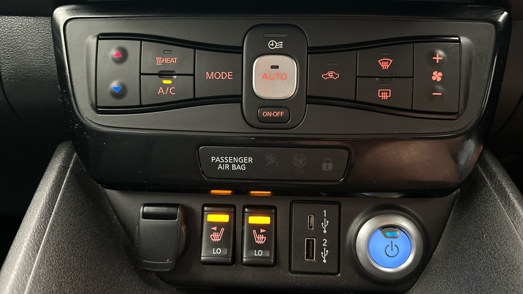 Nissan Leaf #17
