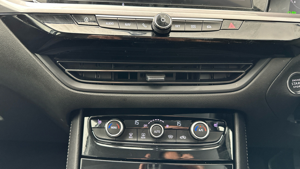 Vauxhall Grandland Ultimate Grey #16