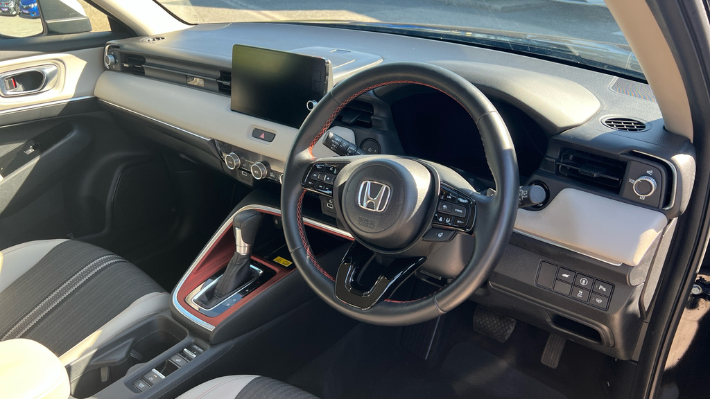 Honda Hr-V 1.5 Ehev Advance Cvt Hatchback White #20