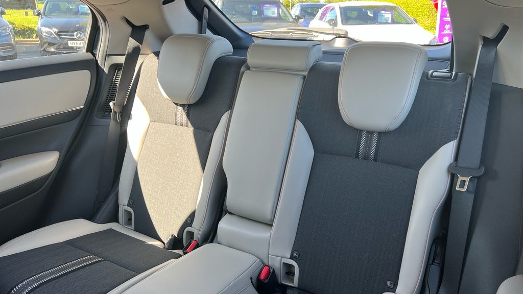 Honda Hr-V 1.5 Ehev Advance Cvt Hatchback White #17