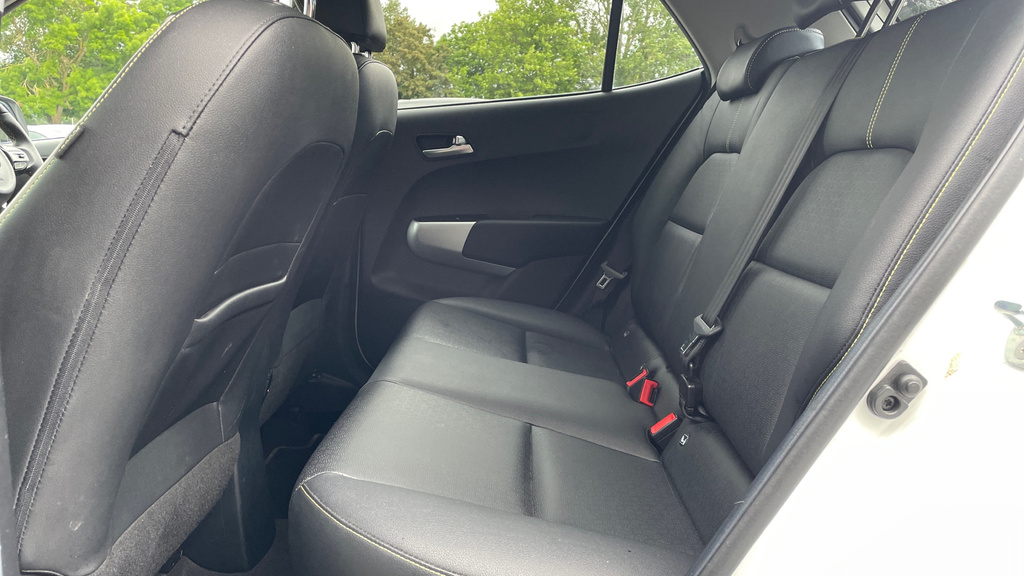 Kia Picanto 1.0 1 4 Seats White #21