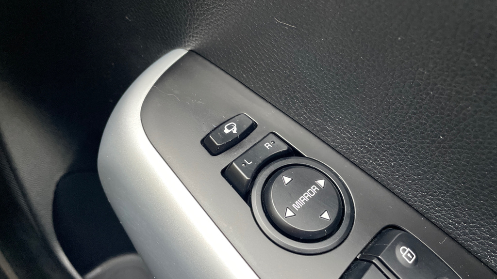 Kia Picanto 1.0 1 4 Seats White #15