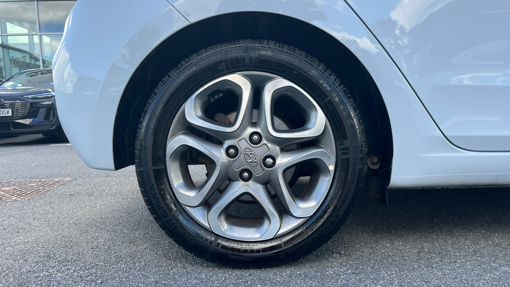Hyundai I20 Mpi Premium Nav Blue #24