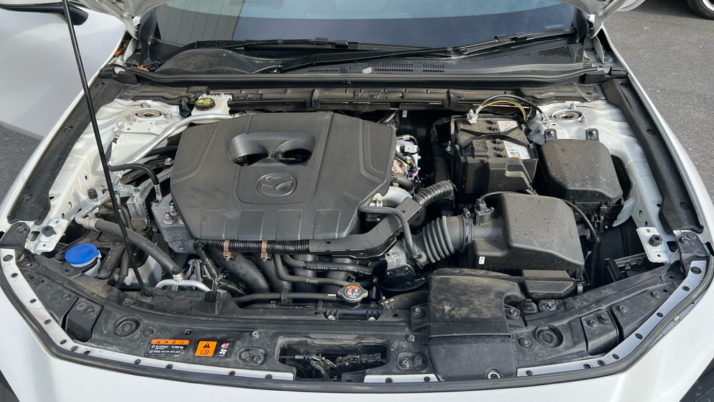 Mazda 3 2.5 E-skyactiv G Mhev 140 Homura Blue #15