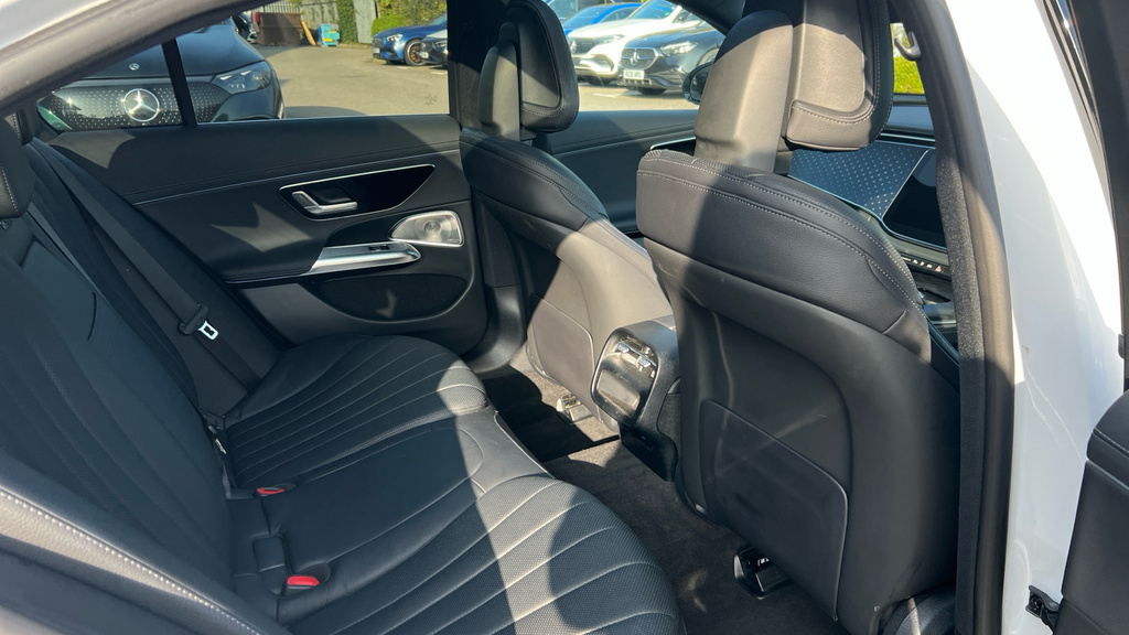Mercedes-Benz E Class 2.0 E300e 25.4Kwh Amg Line Advanced Saloon P Black #23