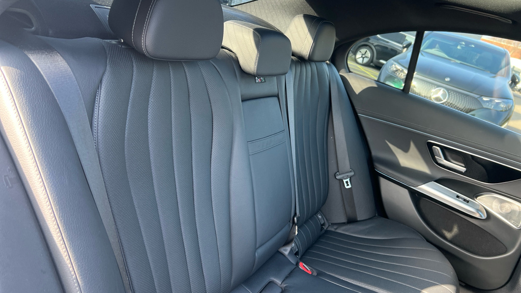 Mercedes-Benz E Class 2.0 E300e 25.4Kwh Amg Line Advanced Saloon P Black #31