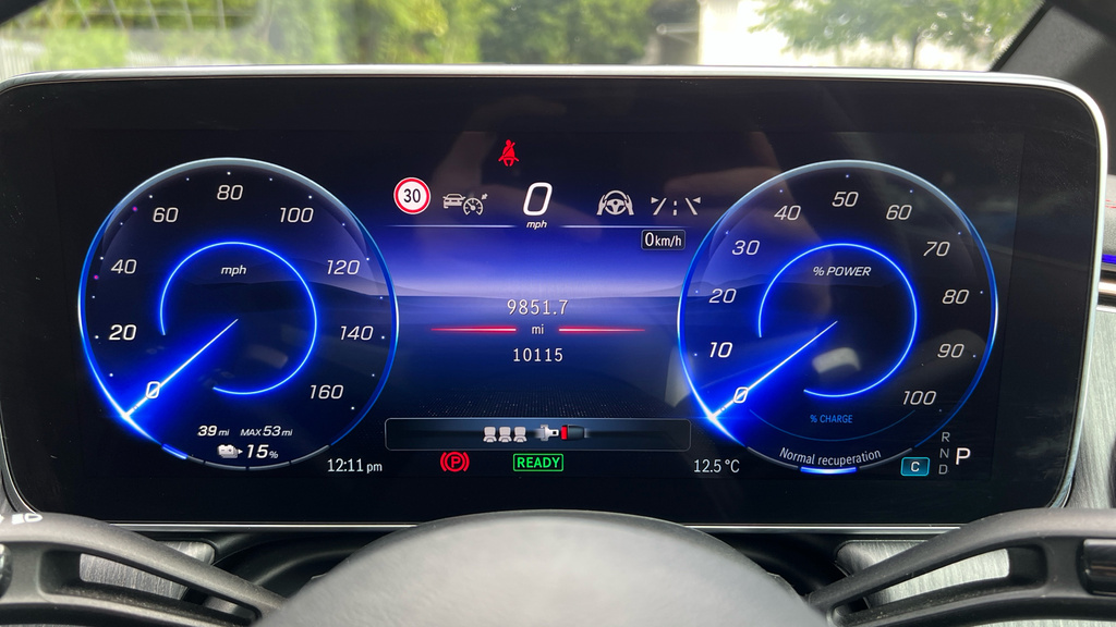 Mercedes-Benz EQE Suv Black #19