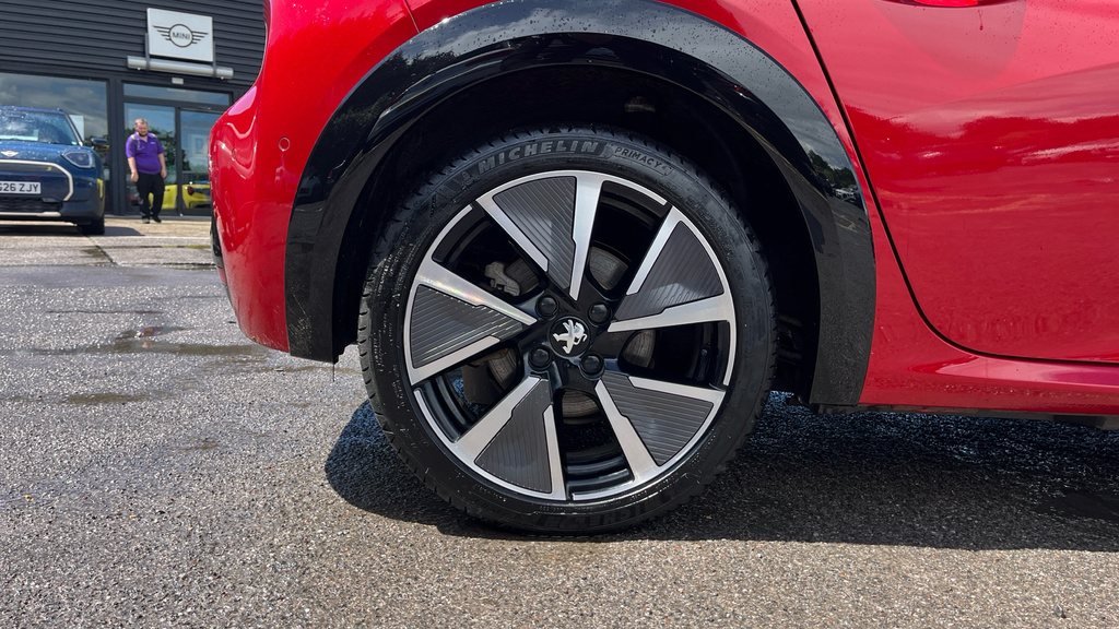 Peugeot e-208 Gt Grey #24