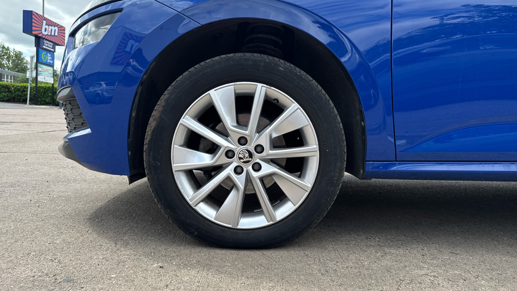 Skoda Kamiq Se Grey #17
