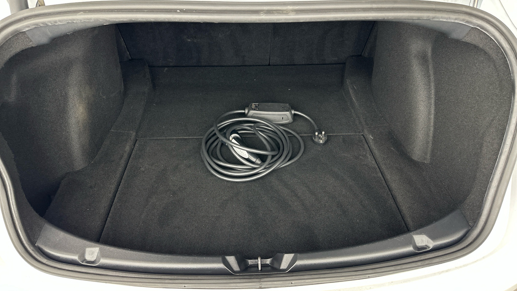 Tesla Model 3 Dual Motor Performance Saloon White #30