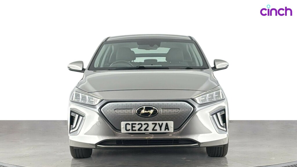 Hyundai Ioniq Hatchback Red #8