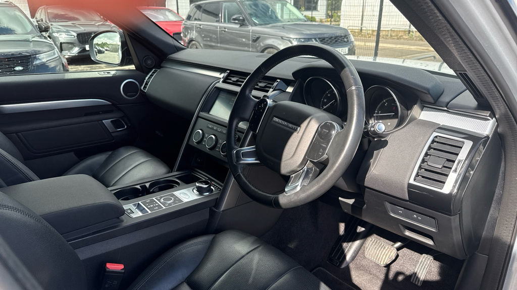 Land Rover Discovery 3.0 Sd6 Hse Grey #9