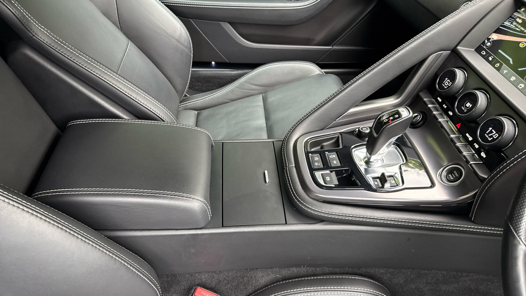 Jaguar F-Type 5.0 V8 First Edition Convertible A Black #32