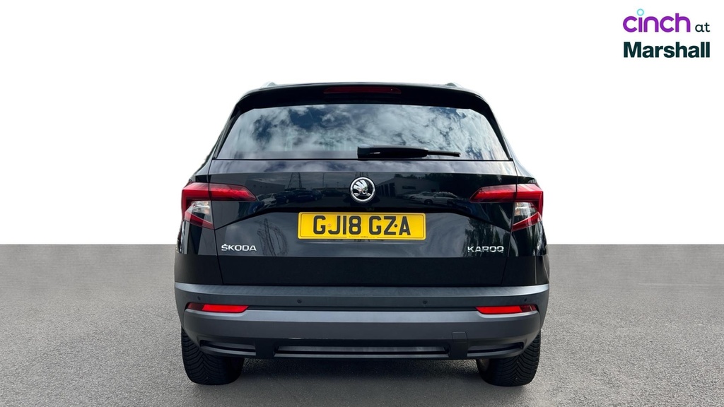 Skoda Karoq Suv Beige #4