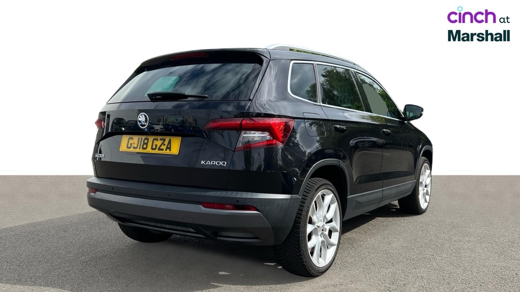 Skoda Karoq Suv Beige #3