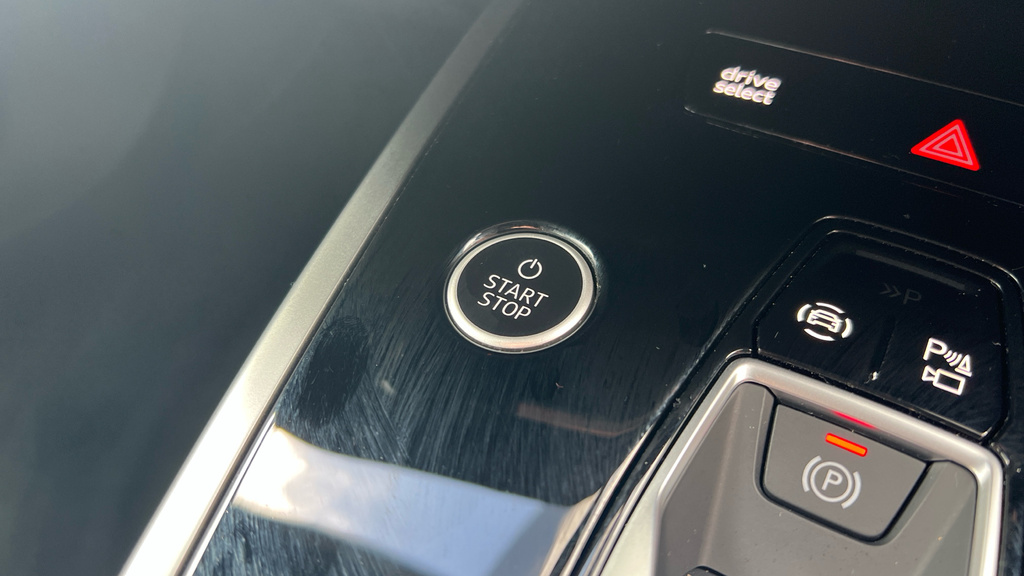 Audi Q4 E Tron Q4 Sportback Black Edition 45 E-tron 210,00 Kw Grey #19