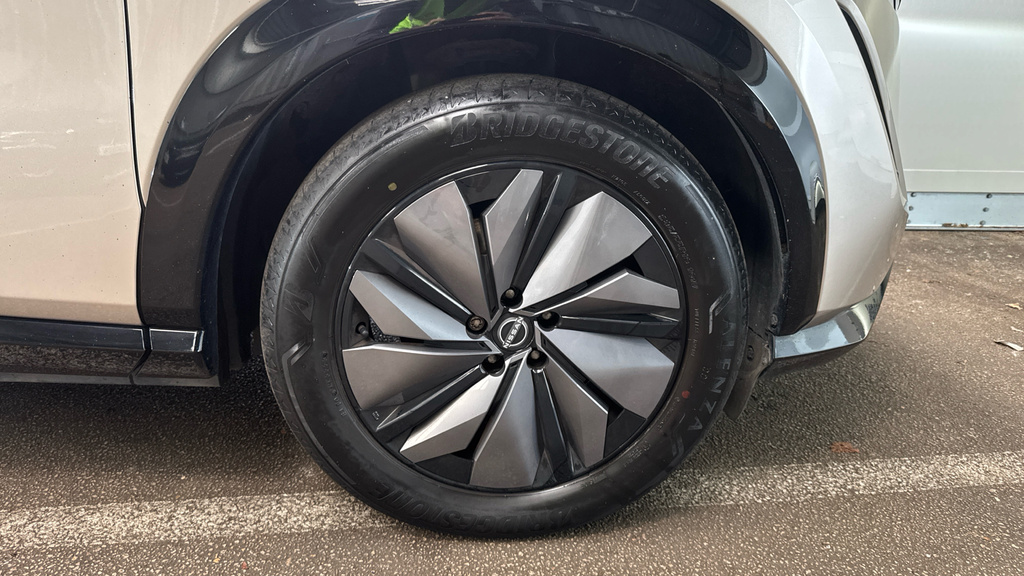 Nissan Ariya E 178Kw Advance Grey #17