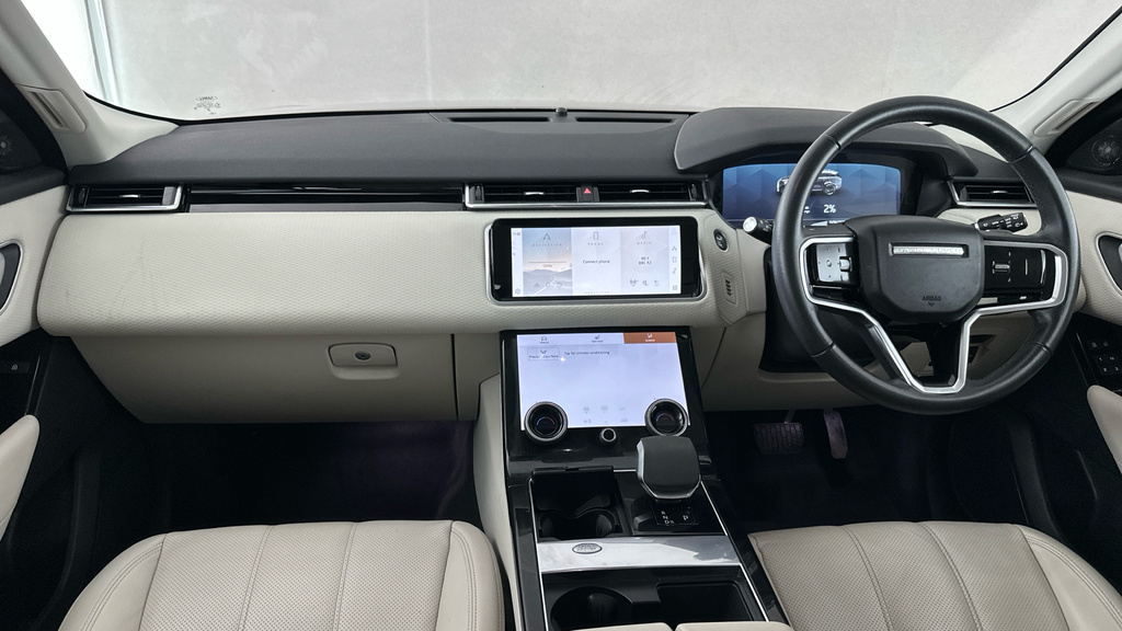 Land Rover Range Rover Velar 2.0 D200 Edition Red #15