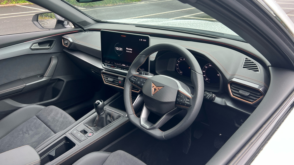 Cupra Formentor Vz1 2.0 Tsi 4Drive 333 7-Speed White #9