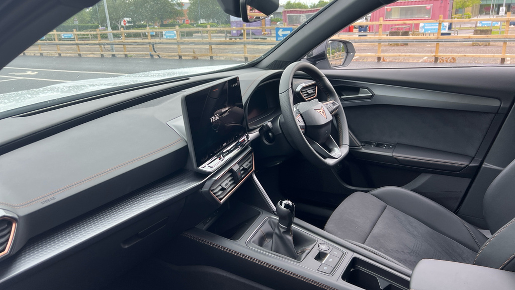 Cupra Formentor Vz1 2.0 Tsi 4Drive 333 7-Speed White #10