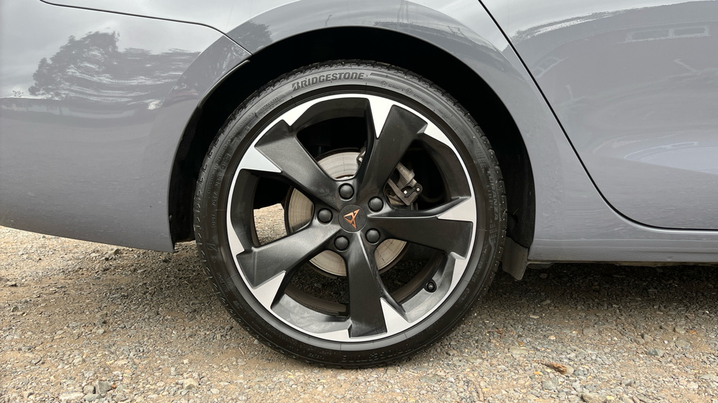 Cupra Leon Leon Vz2 Phev Grey #17