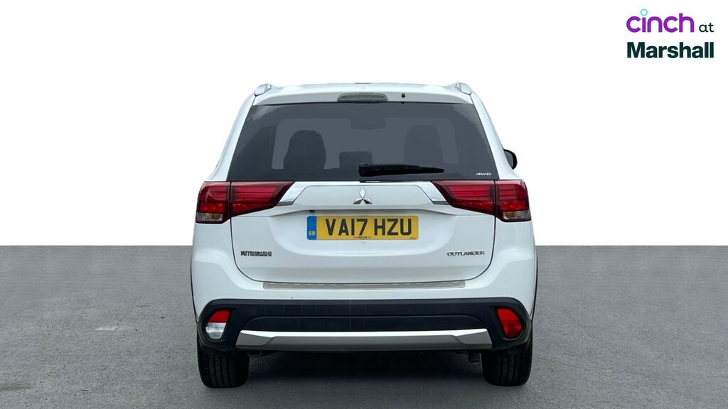 Mitsubishi Outlander 2.0 Phev Gx5hs White #4