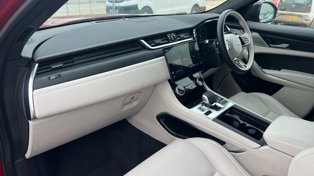 Jaguar F-Pace 3.0 D300 Mhev R-dynamic Se Black Awd Euro 6  #10
