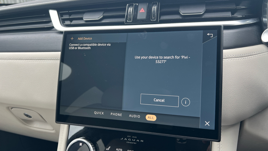 Jaguar F-Pace 3.0 D300 Mhev R-dynamic Se Black Awd Euro 6  #42