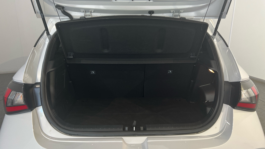 Hyundai I20 Advance Black #26