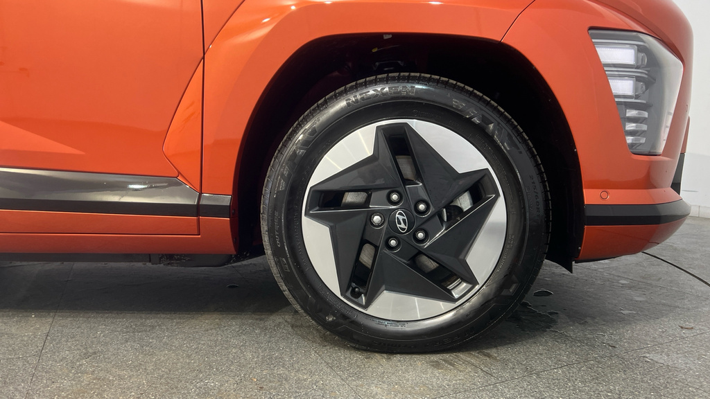 Hyundai Kona Advance Grey #30