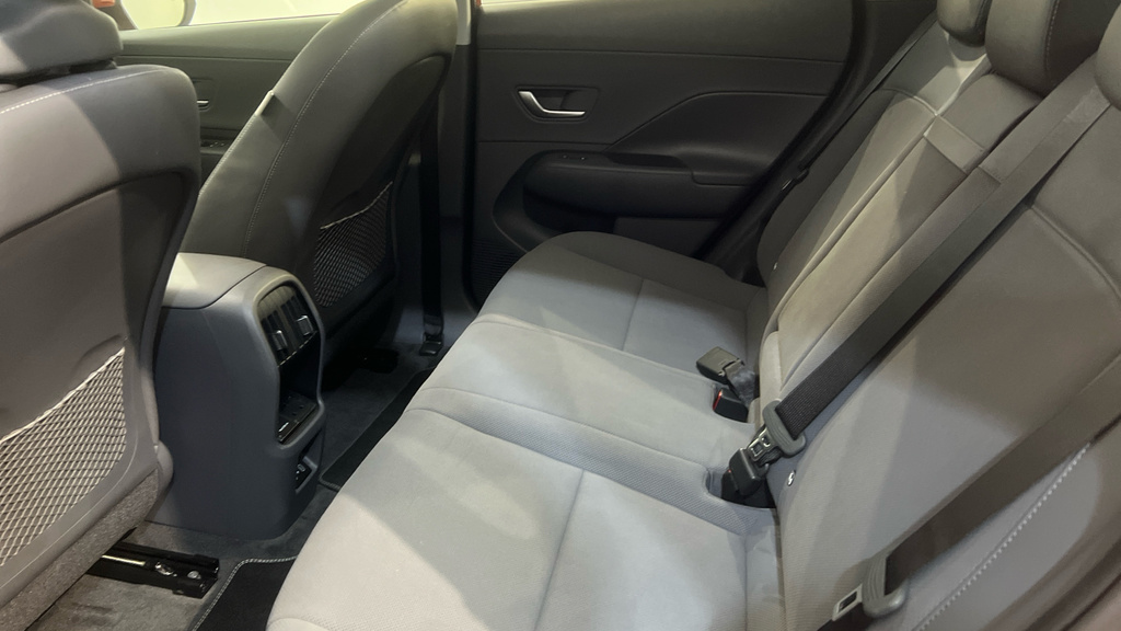 Hyundai Kona Advance Grey #27