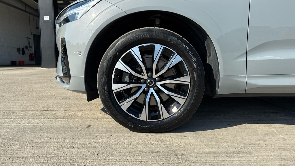 Volvo XC60 Ultra Black Edition Blue #18