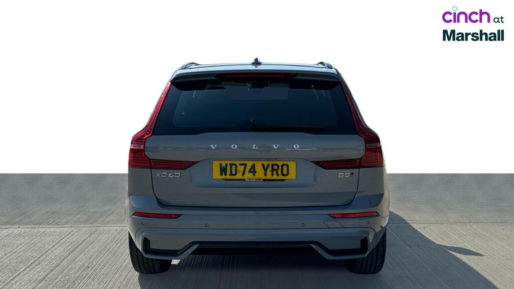 Volvo XC60 Ultra Black Edition Blue #4