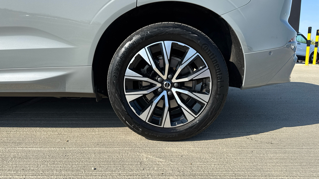 Volvo XC60 Ultra Black Edition Blue #19