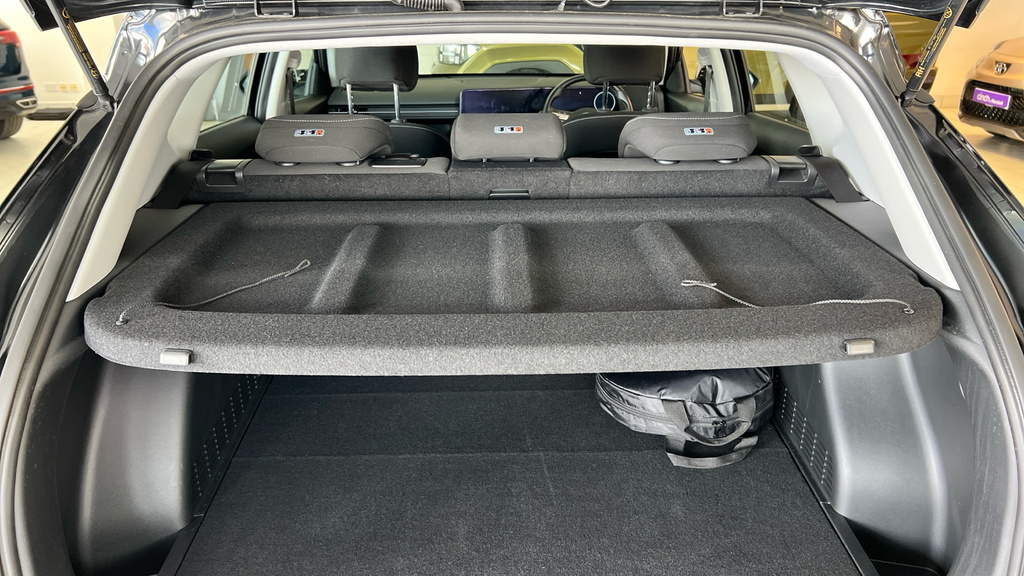 Hyundai Kona E 218Ps Ultimate Grey #45