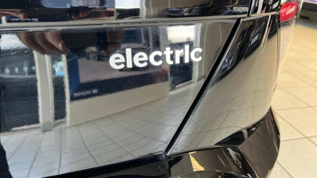 Hyundai Kona E 218Ps Ultimate Grey #46