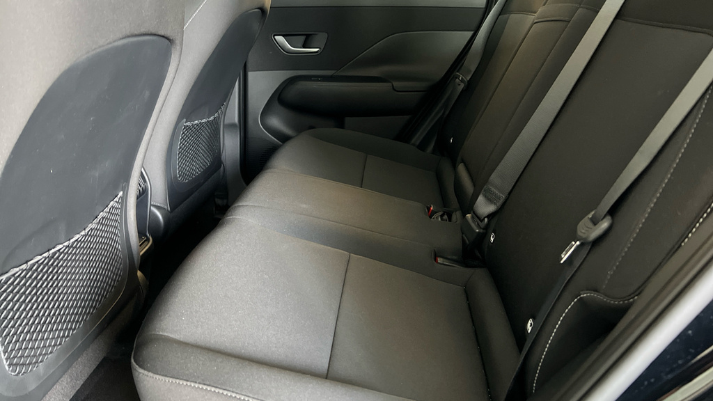 Hyundai Kona E 218Ps Ultimate Grey #22