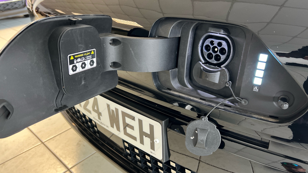 Hyundai Kona E 218Ps Ultimate Grey #31