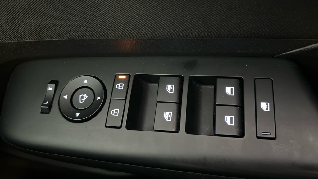 Hyundai Kona E 218Ps Ultimate Grey #38