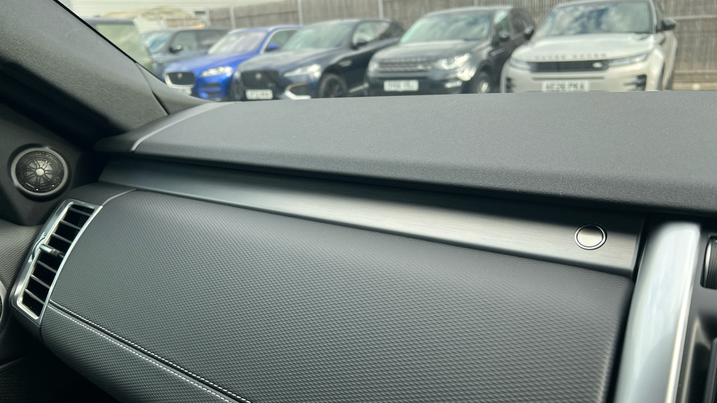 Land Rover Discovery 3.0 D350 Dynamic Hse Grey #36