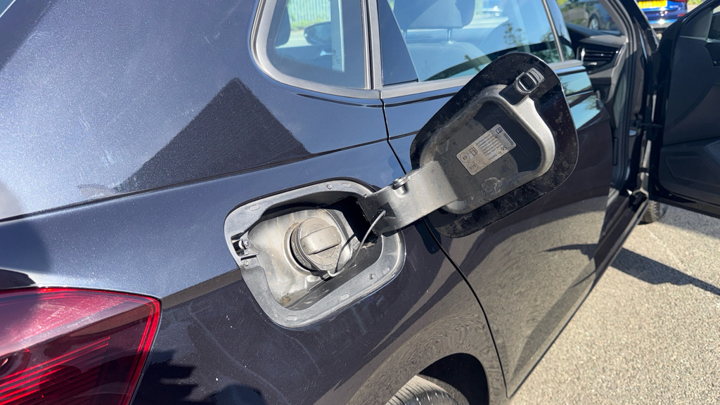Volkswagen Polo  Red #23