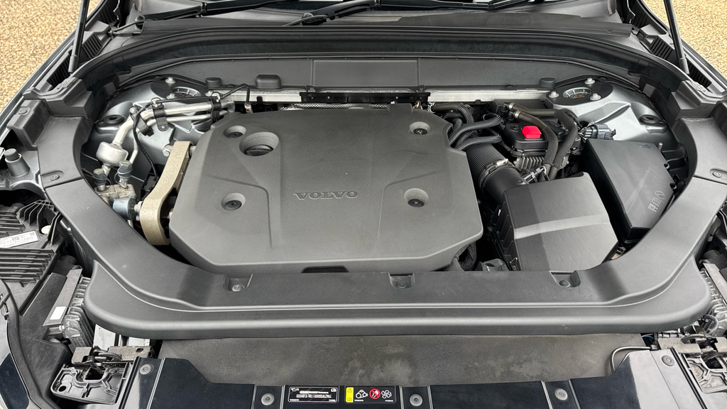 Volvo XC60 B4 R-design Awd Mhev Grey #16