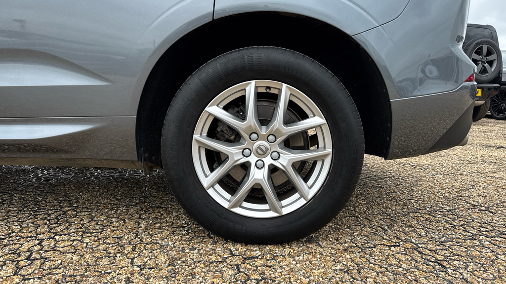 Volvo XC60 B4 R-design Awd Mhev Grey #19